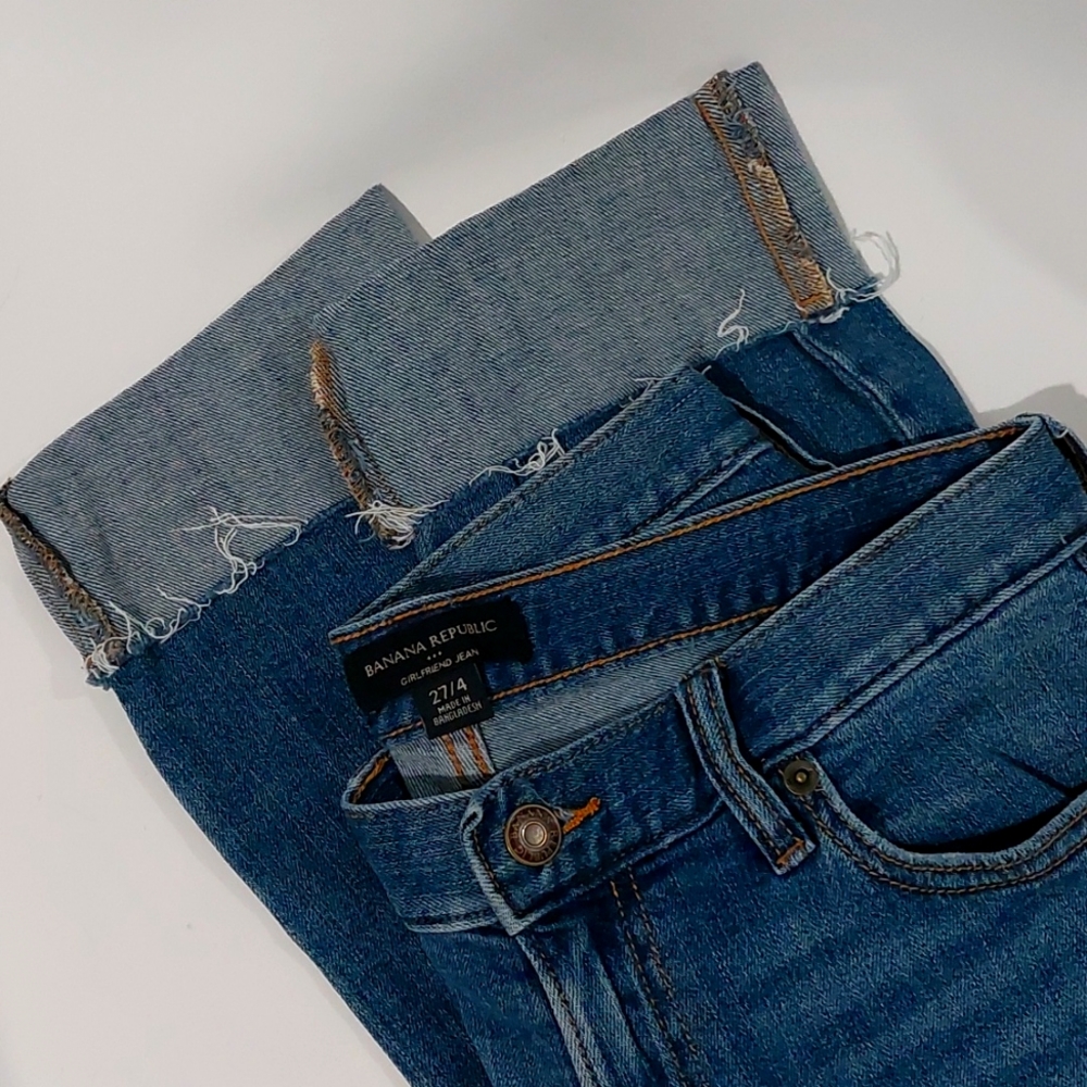 Banana Republic Size 27/4 Girlfriend Jeans